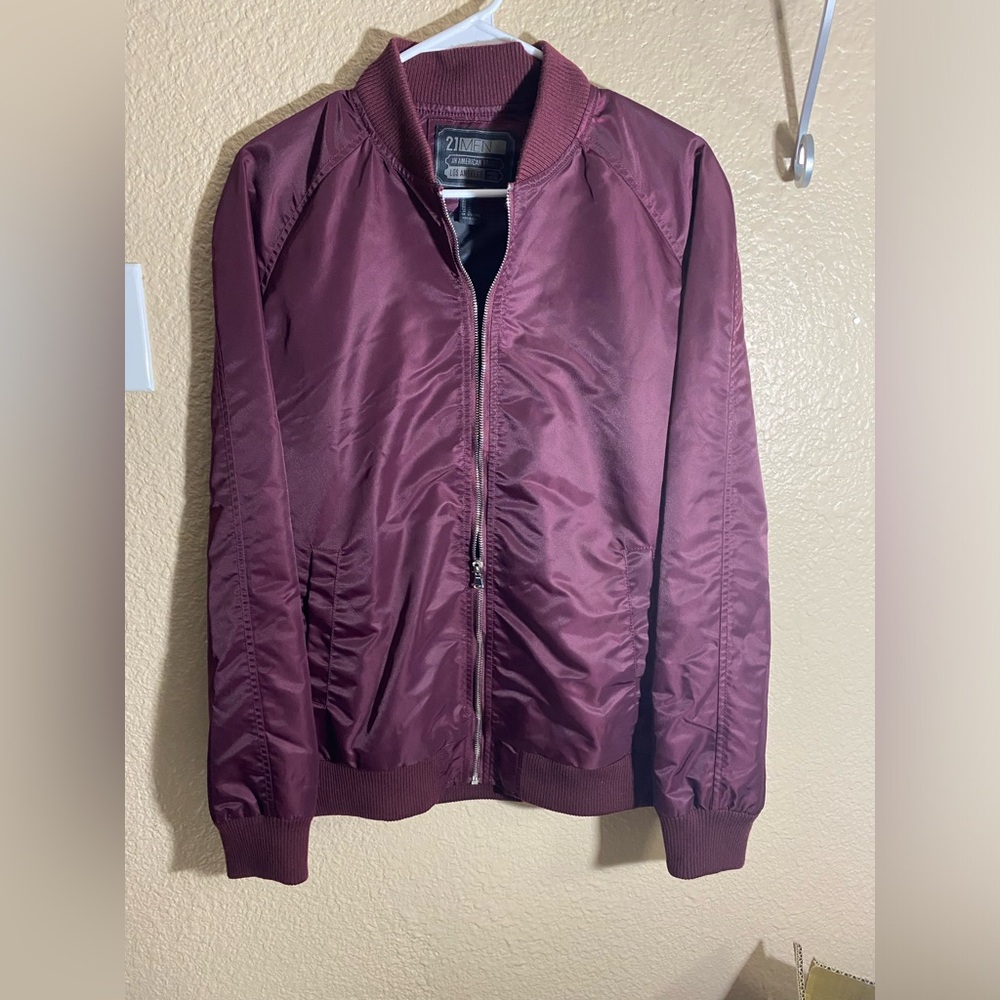 Forever 21 Men's Burgundy Bomber Jacket Size Medium